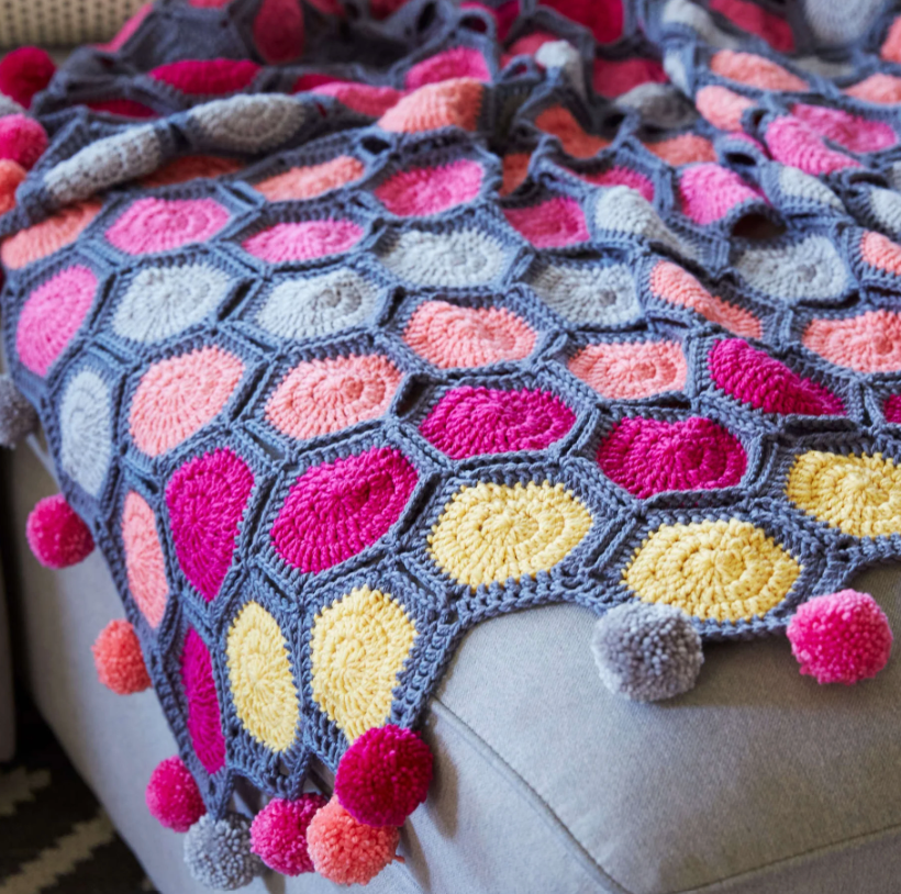 Crochet All That Chic Throw Pattern 